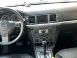 Opel Vectra 2005 года за 2 200 000 тг. в Актобе – фото 4