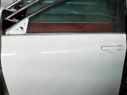 Дверь передняя правая левая на Тойота Камри 55 Американец за 150 000 тг. в Алматы