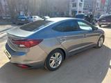 Hyundai Elantra 2019 года за 7 200 000 тг. в Астана – фото 2