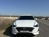 Hyundai Sonata 2022 года за 12 500 000 тг. в Тараз