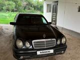 Mercedes-Benz E 230 1996 годаүшін2 500 000 тг. в Талдыкорган