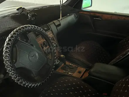 Mercedes-Benz E 230 1996 года за 2 500 000 тг. в Талдыкорган – фото 5