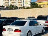 Mercedes-Benz E 320 2002 года за 7 500 000 тг. в Актау – фото 3