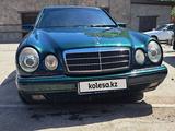 Mercedes-Benz E 320 1997 годаүшін3 500 000 тг. в Караганда