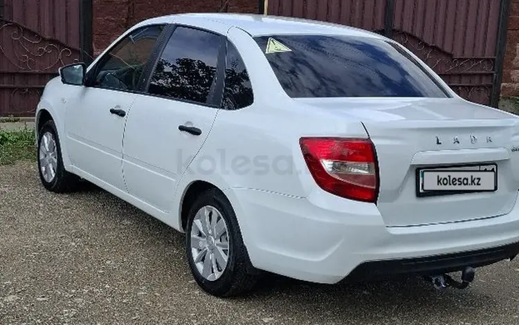 ВАЗ (Lada) Granta 2190 2020 года за 3 000 000 тг. в Актобе