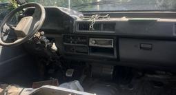 Mitsubishi L300 1990 года за 500 000 тг. в Павлодар – фото 2