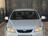 Daewoo Gentra 2014 года за 4 200 000 тг. в Шымкент – фото 3