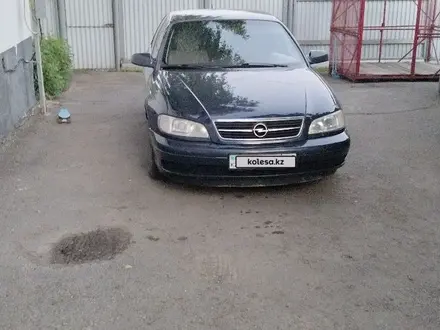 Opel Omega 2000 года за 2 800 000 тг. в Усть-Каменогорск – фото 4