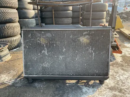 Радиатор основной в оригинале вентиляторы привазной за 35 000 тг. в Алматы – фото 2
