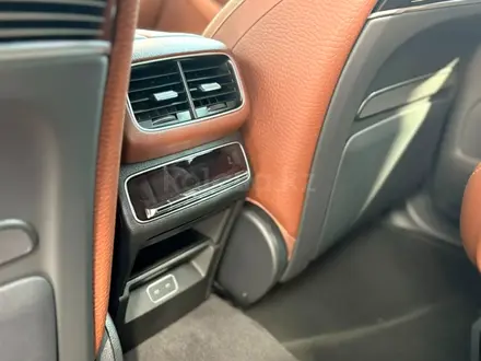 Mercedes-Benz GLS 450 4MATIC 2025 года за 78 500 000 тг. в Астана – фото 19