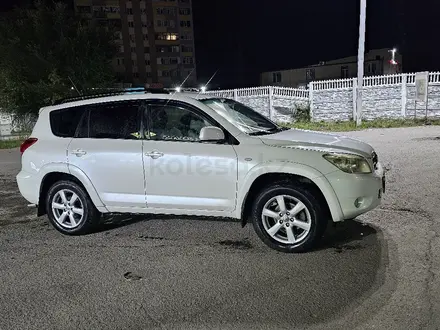 Toyota RAV4 2007 года за 7 000 000 тг. в Павлодар – фото 3