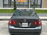 Volkswagen Jetta 2005 годаүшін3 500 000 тг. в Шымкент – фото 4