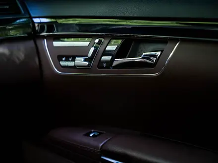 Mercedes-Benz S 500 2011 года за 13 500 000 тг. в Алматы – фото 18