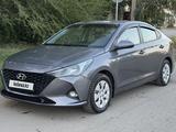 Hyundai Accent 2021 года за 6 200 000 тг. в Астана – фото 2