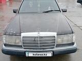 Mercedes-Benz E 200 1990 годаүшін1 300 000 тг. в Усть-Каменогорск