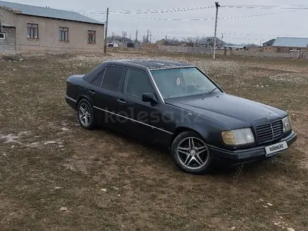 Mercedes-Benz E 220 1992 года за 1 400 000 тг. в Тараз – фото 5