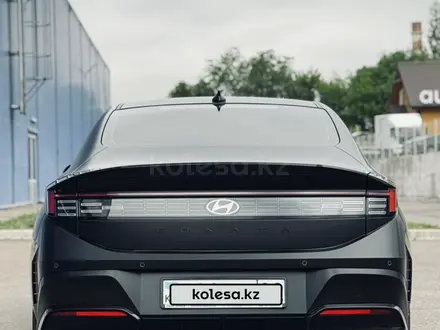 Hyundai Sonata 2025 года за 14 800 000 тг. в Алматы – фото 17