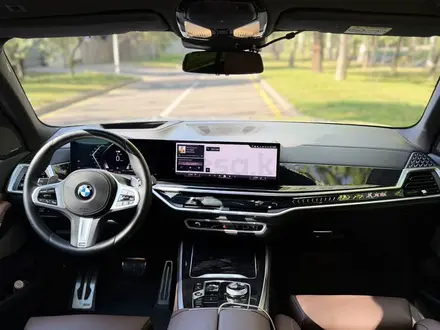 BMW X5 2023 года за 50 000 000 тг. в Алматы – фото 12