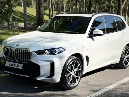 BMW X5 2023 года за 50 000 000 тг. в Алматы – фото 2