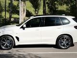BMW X5 2023 года за 50 000 000 тг. в Алматы – фото 3