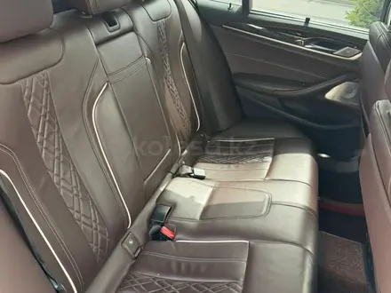 BMW 540 2017 года за 21 000 000 тг. в Алматы – фото 11