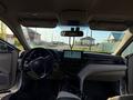 Toyota Camry 2022 годаүшін13 500 000 тг. в Актобе – фото 5