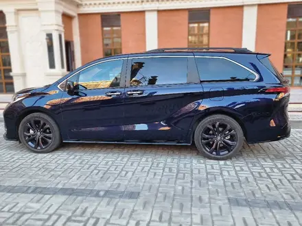 Toyota Sienna 2021 года за 26 399 000 тг. в Актау – фото 14