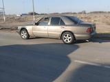 Mercedes-Benz E 230 1992 годаfor1 300 000 тг. в Кызылорда – фото 4
