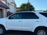 Toyota Fortuner 2015 года за 12 500 000 тг. в Уральск – фото 2