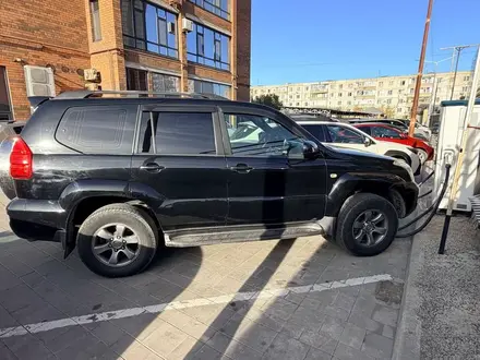 Toyota Land Cruiser Prado 2007 года за 12 000 000 тг. в Актобе – фото 2