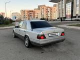 Mercedes-Benz E 280 1993 годаүшін2 400 000 тг. в Алматы – фото 3