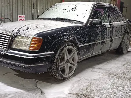 Mercedes-Benz E 200 1994 года за 2 000 000 тг. в Астана – фото 5