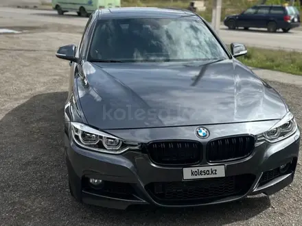BMW 330 2017 года за 16 000 000 тг. в Караганда – фото 3