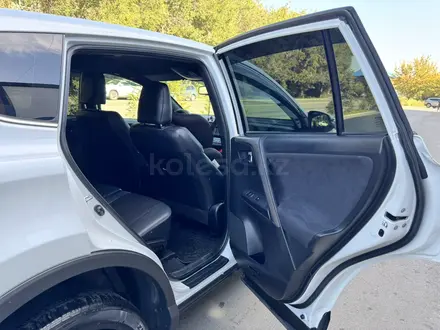 Toyota RAV4 2018 года за 11 300 000 тг. в Усть-Каменогорск – фото 20