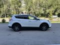 Toyota RAV4 2018 года за 11 300 000 тг. в Усть-Каменогорск – фото 7