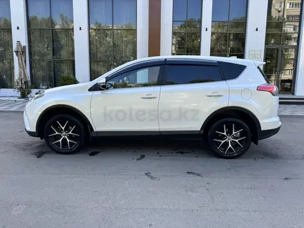 Toyota RAV4 2018 года за 11 300 000 тг. в Усть-Каменогорск – фото 8