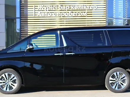 Toyota Alphard 2018 года за 36 875 000 тг. в Павлодар – фото 3