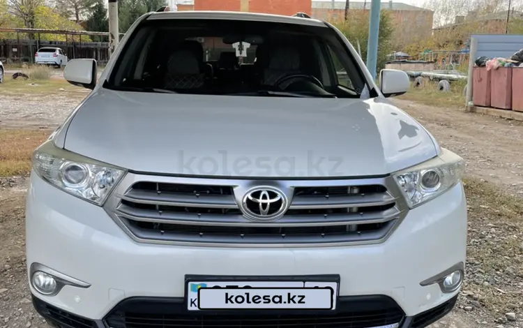 Toyota Highlander 2011 годаүшін13 500 000 тг. в Усть-Каменогорск