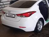 Hyundai Elantra 2015 года за 7 100 000 тг. в Караганда – фото 3
