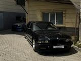 BMW 728 1997 года за 2 990 000 тг. в Алматы – фото 2