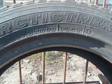 Шина зимняя одна штука. за 15 000 тг. в Семей
