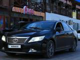 Toyota Camry 2012 года за 8 000 000 тг. в Урджар – фото 2