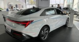 Hyundai Elantra Style 2025 года за 13 690 000 тг. в Алматы – фото 5