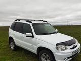 Chevrolet Niva 2016 года за 3 650 000 тг. в Уральск – фото 2