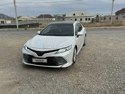 Toyota Camry 2020 года за 14 500 000 тг. в Шымкент