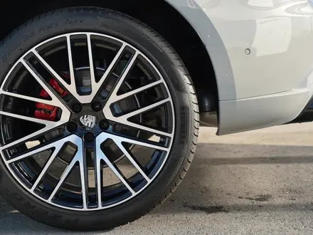 Porsche Macan S 2023 года за 60 200 000 тг. в Астана – фото 9