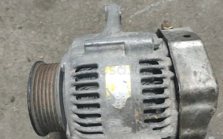 Генератор на Toyotu Люсиду Эстиму за 20 000 тг. в Алматы