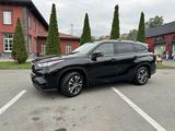 Toyota Highlander 2022 года за 27 500 000 тг. в Алматы