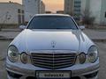 Mercedes-Benz E 320 2002 годаүшін4 800 000 тг. в Актау – фото 2