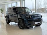 Land Rover Defender OCTA 2025 года за 155 323 000 тг. в Кокшетау – фото 2